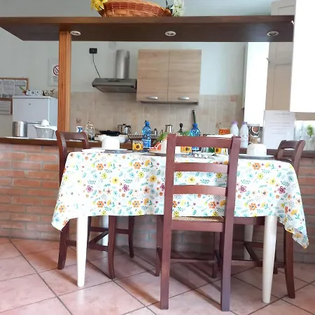 Apartamento 4 Giugno Ferrara Exterior foto